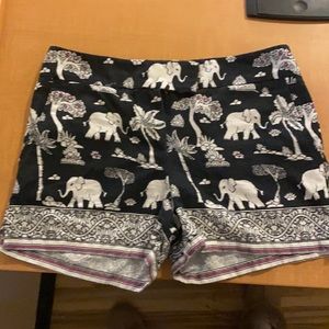 Loft Linen Shorts